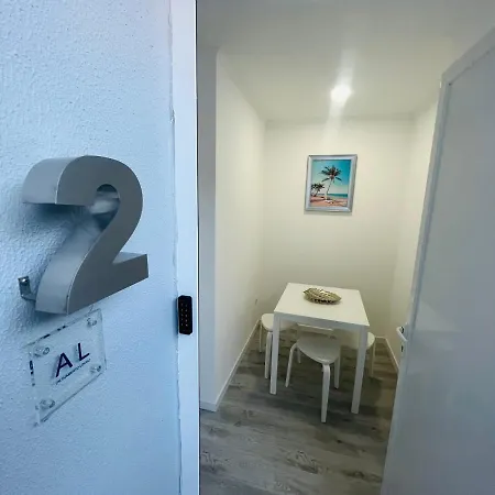 Lisbon Ocean * 코스타 다 카파리카