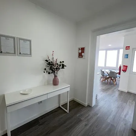 Lisbon Ocean * 코스타 다 카파리카