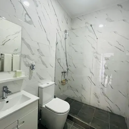Lisbon Ocean Apartment